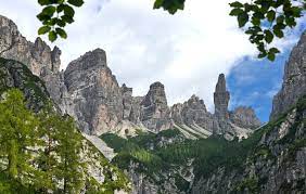 Elevato è il grado di wilderness delle sue estese. Il Parco Naturale Regionale Delle Dolomiti Friulane La Rivista Della Natura