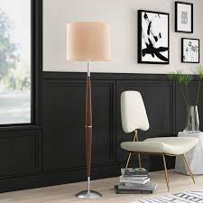 Here are some of the best floor lamps in 2020… 1. Mercury Row Uresti 61 Traditional Floor Lamp Reviews Wayfair