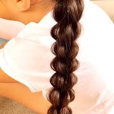 3プルスルーブレイドのサイドポニーヘアアレンジ 子供髪型 女の子 ヘアスタイリング 女の子 髪型 ロング