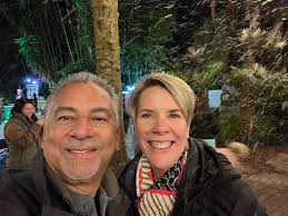 If you haven't made it to Colors of the wild at the Jacksonville Zoo, I  highly recommend it. It was amazing! #yourjaxflrealtor #904realtor❣️  #jacksonvillezooandgardens #colorsofthewildjaxzoo #datenight❤️  #jacksonvillefl #lovewhereilive❤