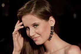 Candidata de Sete Lagoas já pode ser votada no Miss Minas Gerais 2012