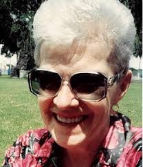 Beatrice Kimball's Instagram, Twitter & Facebook