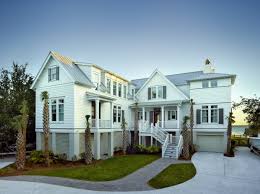 This article first appeared in the june 2018 issue of pro builder. James Hardie A Twitter This Charleston S C Home Is A Stunning Example Of Lowcountry Coastal Style It Features Hardieplank Lap Siding And Straight Edge Hardieshingle Siding Explore More House Siding Ideas Https T Co Dfkhbzxuic Jameshardie