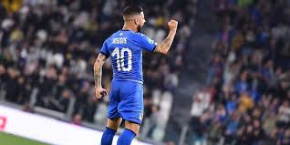 Par défaut, le site ne propose qu'un exemplaire de chaque insigne à la vente. Lorenzo Insigne Erzielt Gegen Bosnien Herzegowina Ein Traumtor