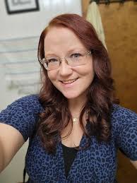 The Traveling Bookshelf