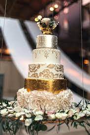 Wedding Cakes 12 11032016 Km Modwedding Silver Wedding Cake Gold Wedding Cake Wedding Cake Designs