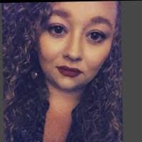 Shannon Davey's Instagram, Twitter & Facebook