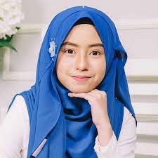 A post shared by mia sara nasuha (@therealmiasara) on dec 25, 2018 at 6:57pm pst namun, siapa sangka mia sara yang sememangnya sudah bertudung ini sebenarnya sentiasa menjadi perhatian ramai golongan muda yang mengikuti perkembangannya terutama di instagram Mia Sara Nasuha Youtube