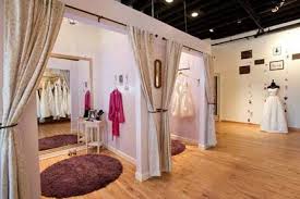 Bridalrooms Weddingandeventsvenue Abulae Bridal Boutique Interior Bridal Dressing Room Dressing Room Design