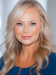 Gerri Davis's Instagram, Twitter & Facebook