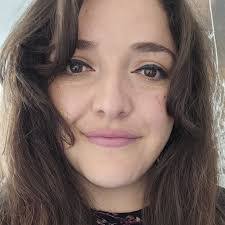 Ofelia Mena's Instagram, Twitter & Facebook