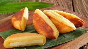 Kue pukis merupakan kue khas indonesia yang terbuat dari terigu, gula, telur, ragi dan santan. Beginilah Cara Membuat Kue Pukis Klasik Dilengkapi Resep Kue Pukis Aneka Varian Cokelat Kelapa Halaman All Sriwijaya Post