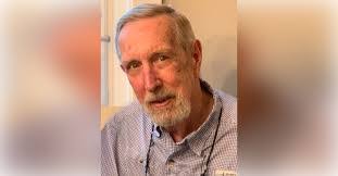 Cecilia Walls's Instagram, Twitter & Facebook