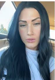 KalyssaS (@kalyssalynne)