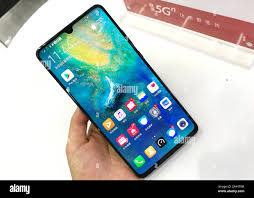 Huawei Mate 20 X 5G smartphone ...