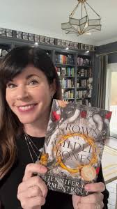 Thank you @sara_raasch & @bethrevis for joining us