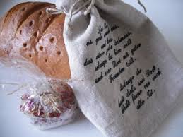 Sehr originelle produkte werden von züny hergestellt. Geschenkideen Zum Einzug Brot Und Salz