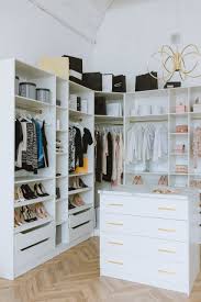 Maybe you would like to learn more about one of these? 8 Etapes Faciles Pour Optimiser Le Rangement De Sa Garde Robe