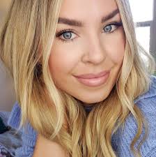 Karolina Bula Artistry‎