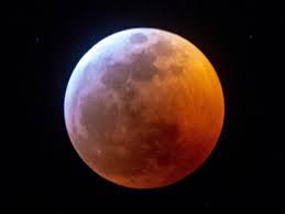 El próximo 26 de mayo, seremos testigos de un increíble fenómeno astronómico, ya que ocurrirá el primer eclipse lunar del 2021. Superluna De Sangre De Lobo Por Que La Luna Se Tine De Color Rojo Esto Dice La Ciencia Tecnologia El Comercio Peru