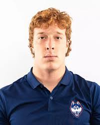 Alex Pagan's Instagram, Twitter & Facebook