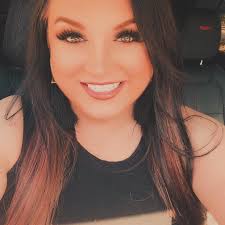 Jessalyn Hazel, Elementary Digital Learning Coach at Henderson County  Schools Instructional Technology, loves using her ViewBoard Pen Display to  model math lessons in the classroom. Check out the Pen Display here:  https://bit.ly/ID1330-Pen-Display