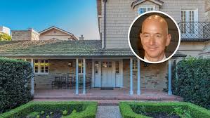 Jeff Bezos Buys The 10 Million House Next Door Dirt Jeff bezos visited the property in washington's kalorama area earlier this month to see the final stages of 'he wants prime service on his own house':