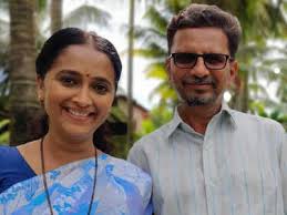 Rujuta Deshmukh's real husband Shirish Joshi to play her onscreen hubby in  Rang Maza Vegla