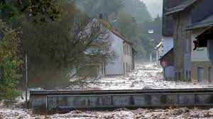 Jun 01, 2021 · impfen, testen und disziplinierte bürger: Unwetter Uber Deutschland Katastrophenalarm In Rheinland Pfalz Orte Komplett Uberflutet Welt