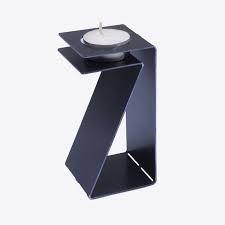 Fashim brings you different styles of metal candle holders that can fit any household and work for any customer's needs. Xombli Hlektroniko Katasthma Design Metal Candle Holders Metal Candle White Wooden Candle Holders