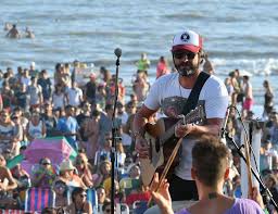 He currently resides in buenos aires, argentina. Monte Hermoso Sono Con Ivan Noble Noticias Monte Hermoso
