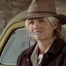 Jodie Walls's Instagram, Twitter & Facebook