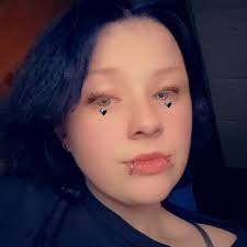 Having issues with my game I can get onto the main screen and load into my  save but it only works for a couple minutes then my screen goes completely  white 🙃