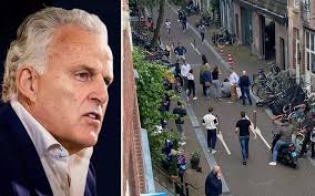 De vries neemt het op voor als aso's afgeschilderde strandgangers peter r. Wdtmqgu L Chxm