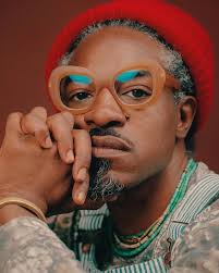 Happy birthday to André 3000, who turns 49 today. 🎈