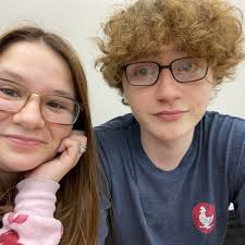 Small wedding cake flavored cake