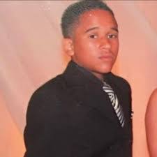 Leonela Espinal's Instagram, Twitter & Facebook