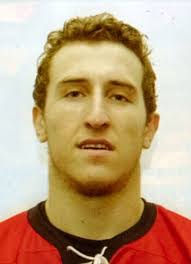 Player photos for the 2000-01 Wexford Raiders at hockeydb.com