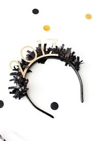 4 Darling Diy New Year S Eve Projects New Year Headband Newyear Kids New Years Eve