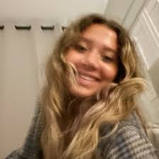 Ava Glover's Instagram, Twitter & Facebook