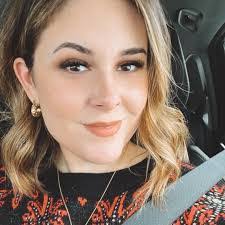 Casey Guinn's Instagram, Twitter & Facebook