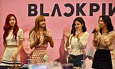 Blackpink oder blλɔkpiиk) ist eine südkoreanische girlgroup, die 2016 von yg entertainment . Blackpink Wikipedia