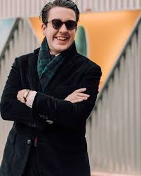 Considered Q&A with Chase H. Winfrey — Rescapement.