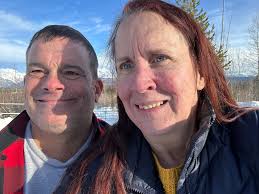 Hello! I need help identifying this, thanks!