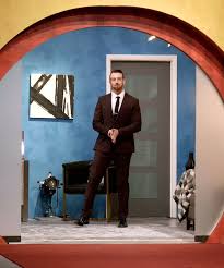 What happens when hot people get engaged to. When Was The 2020 Season Of Love Is Blind Filmed