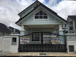 Tinggi pagar rumah ideal juga perlu disesuaikan dengan kebutuhan anda. Taman Anjung Gapam Bemban Bungalow 4 Bilik Tidur Untuk Dijual Iproperty Com My