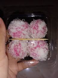 Pastikan untuk mencoba cara membuat kue klepon ini di akhir minggu bersama keluarga. Snack Klepon Catering Bunda