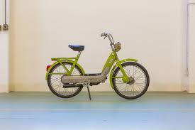 Image result for Chiaro Di Luna 1969 Piaggio