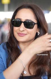 Join Pragya Jaiswal 😘😍🥰 #Pragya #PragyaJaiswal #Telugu #mumbai  #BollywoodActress #tollywood #bollywood #gymmotivation #gymlife #yogalife  #YogaFitness #fitnessmotivation #fitness #tollywoodactress #teluguactress