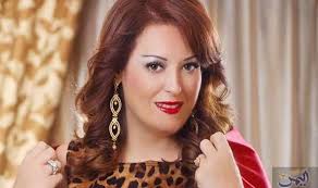 نهال عنبر توض ح أن شخصيتها في Local Women Women Drop Earrings